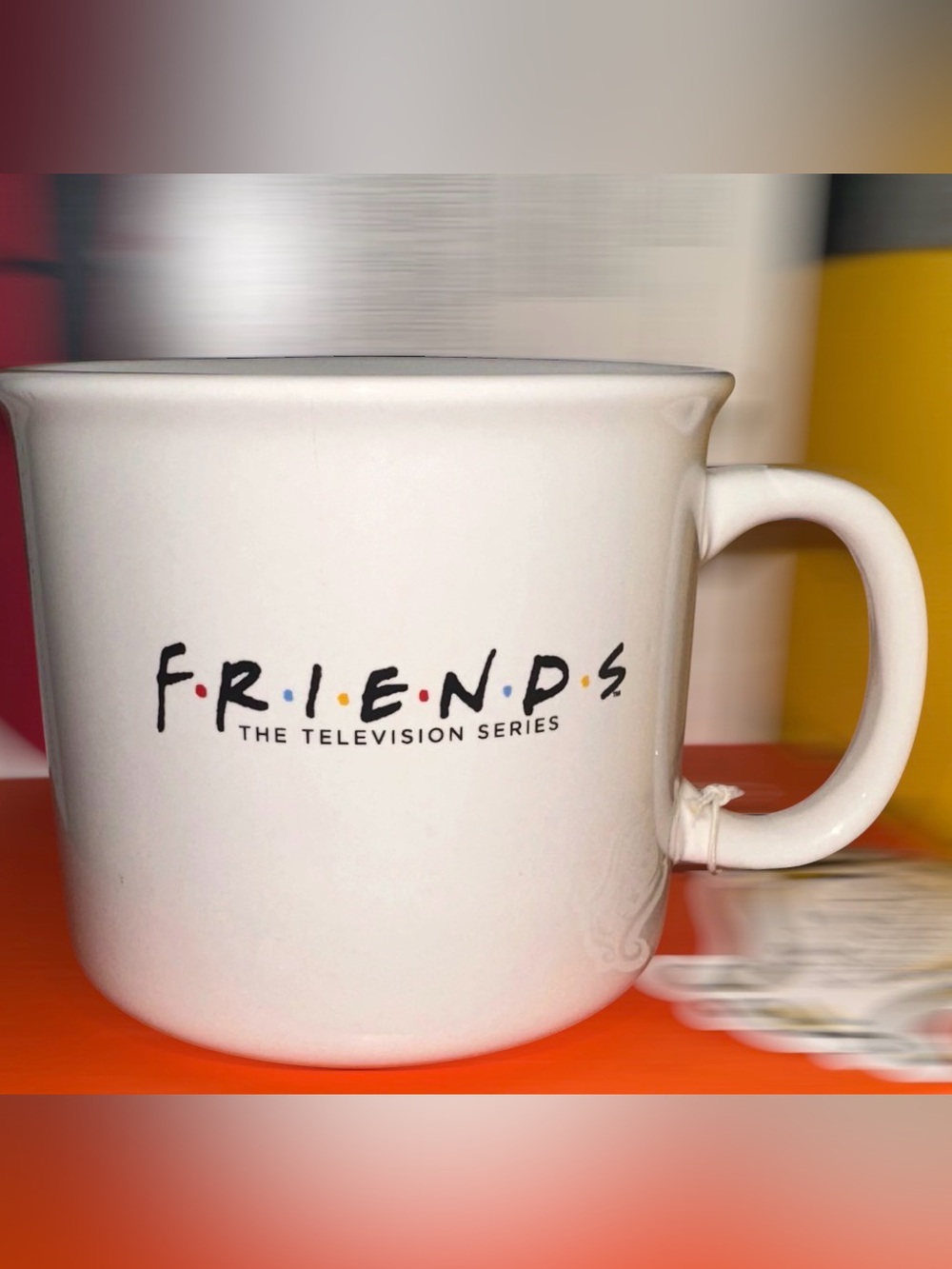 FRIENDS White Ceramic Mug Dot Logo